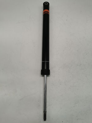 OE NO. 971616025 Porsche 971 Paramela 자동차 부품 충전 흡수기에 대한 자동차 모델